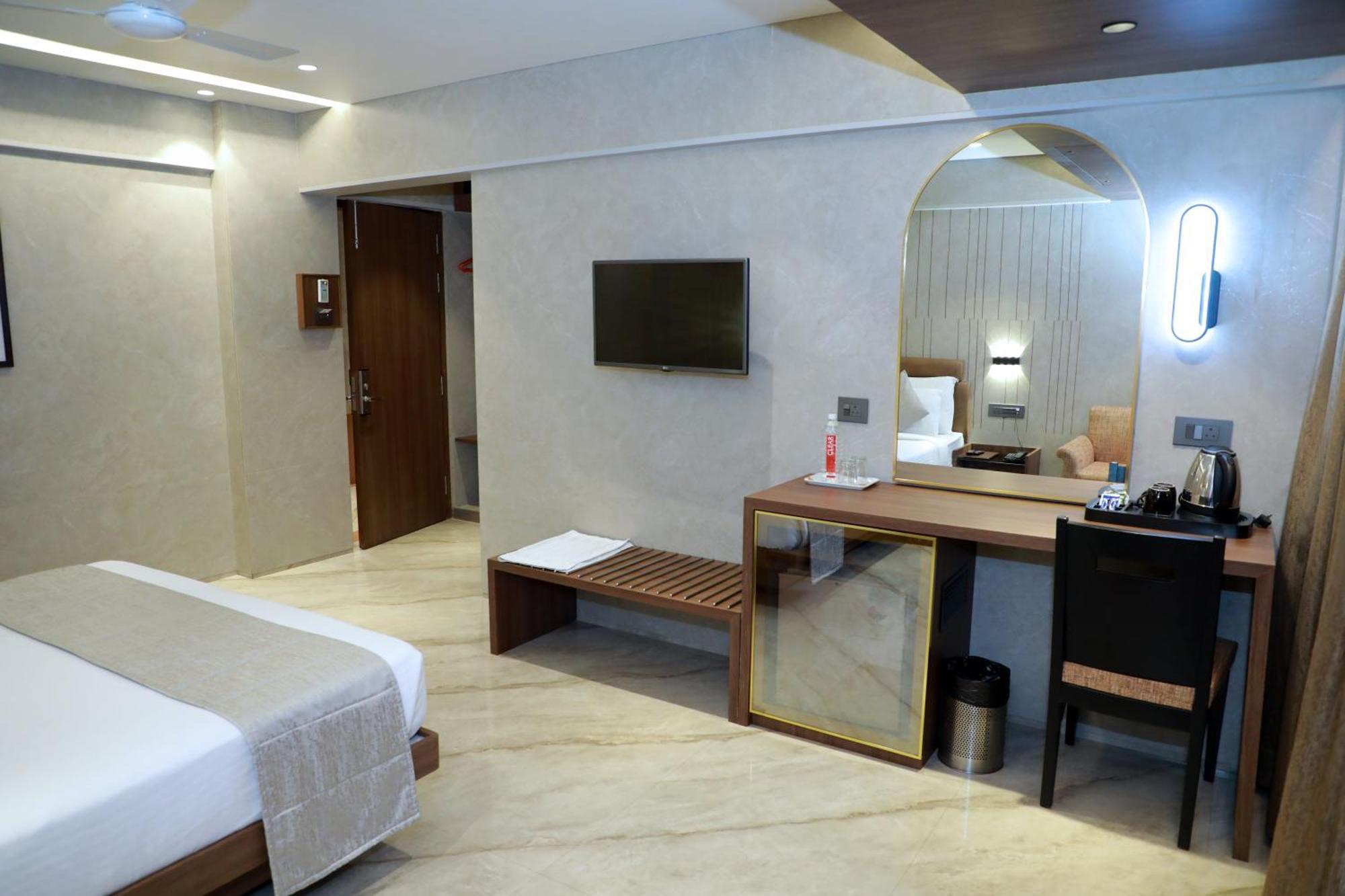 Hotel Archana Residency Mumbai Exterior foto