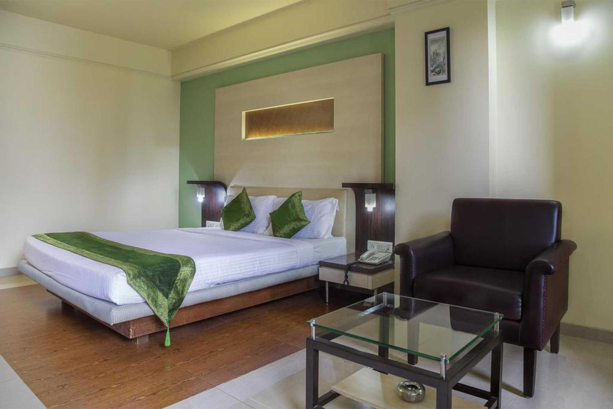 Hotel Archana Residency Mumbai Exterior foto